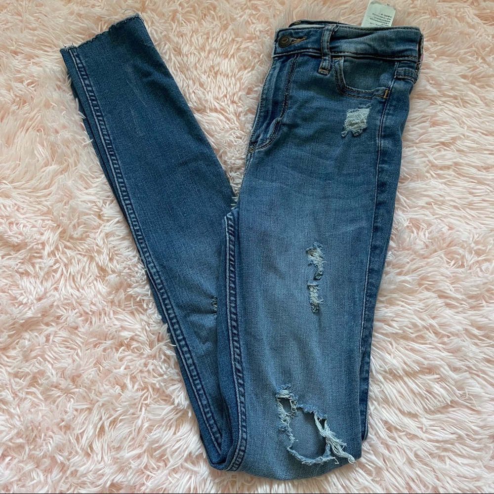 Hollister jeans